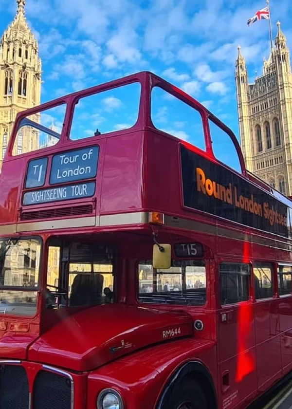 Guided Sightseeing Tour on a Vintage